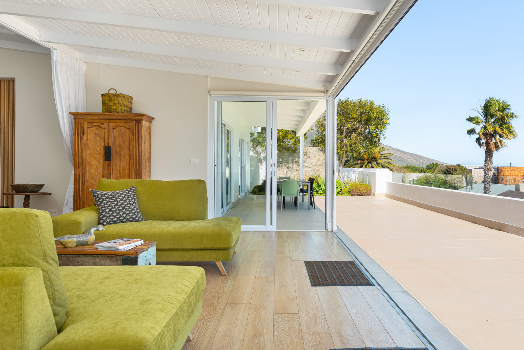 15 Ottawa sunroom