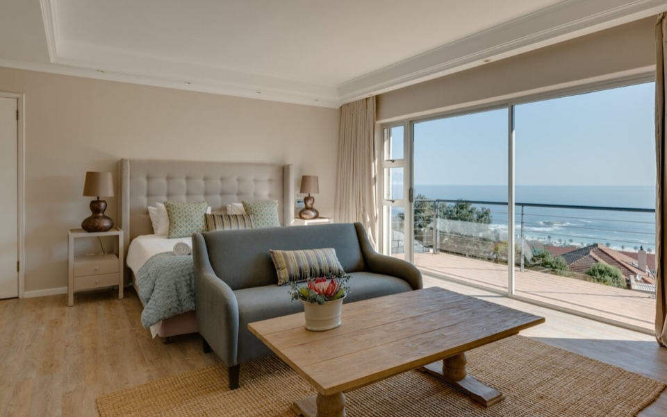 Luxury Cape Town Camps Bay Villa 15woodford Bedroom Main