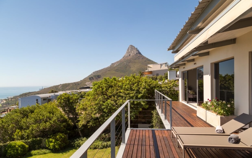 Luxury Villa Rental Cape Town Camps Bay Hely Horizon Outdoor06