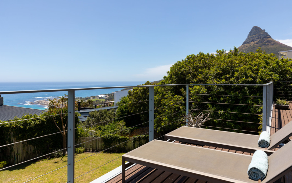 Luxury Villa Rental Cape Town Camps Bay Hely Horizon Upper Level View Towards Lions Head