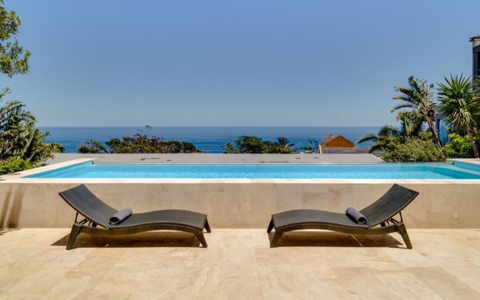 Luxury Villa Vacation Rentals Self Catering Accommodation Cape Town Camps Bay Ottawa Outdoor03