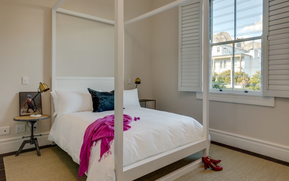 Luxury Villa Rental Cape Town Camps Bay Linda Vista Bedroom 2