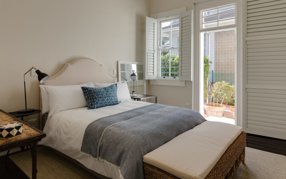 Luxury Villa Rental Cape Town Camps Bay Linda Vista Bedroom 3