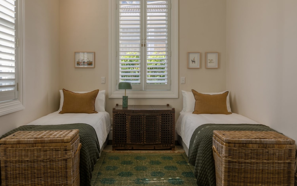 Luxury Villa Rental Cape Town Camps Bay Linda Vista Bedroom 4