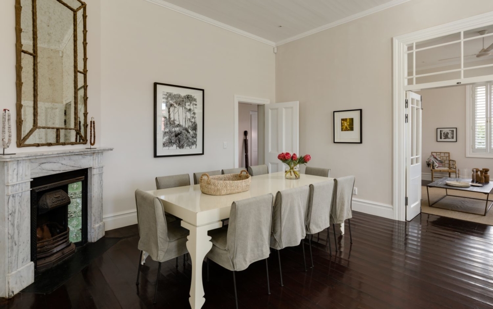 Luxury Villa Rental Cape Town Camps Bay Linda Vista Dining Area