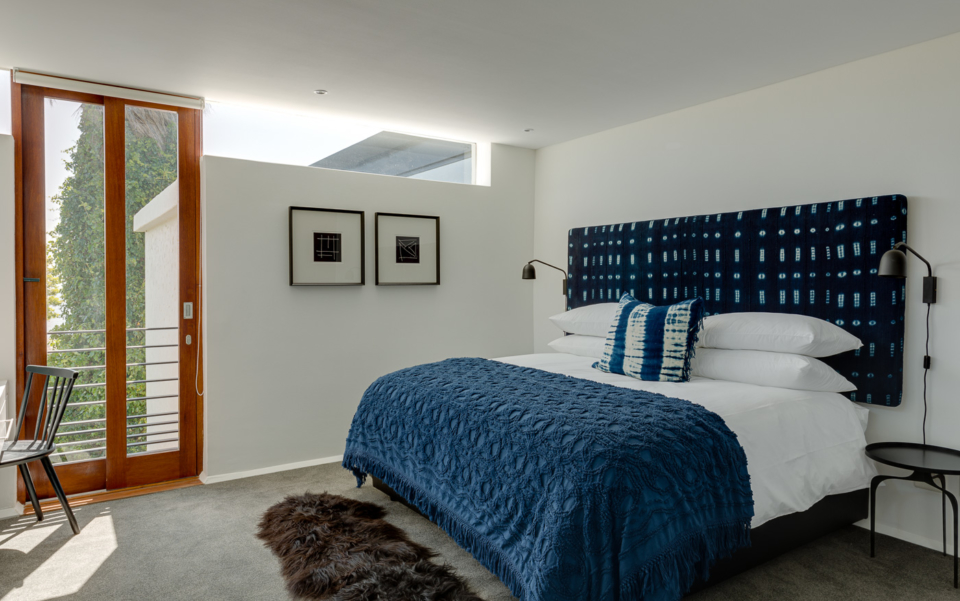 Luxury Cape Town Camps Bay Holiday Villa Le Thallo Bedroom Blue