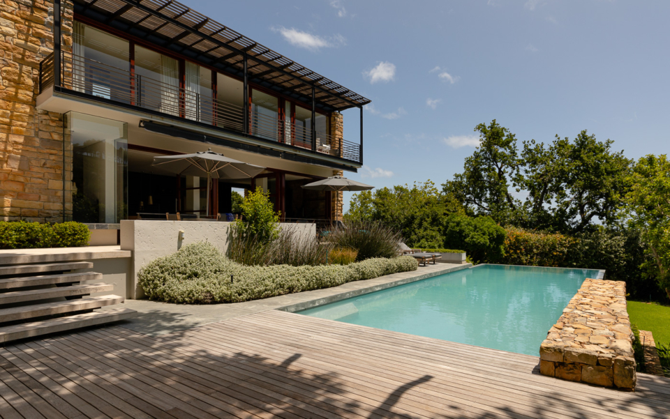 Luxury-Cape-Town-Camps-Bay-Holiday-Villa-Le-Thallo