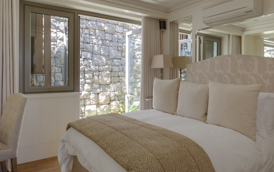 Luxury Cape Town Clifton Villa Bedroom 4