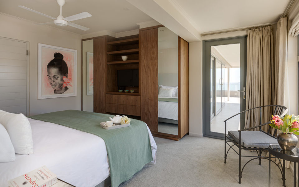 Luxury Cape Town Camps Bay Apartment Bedroom 2