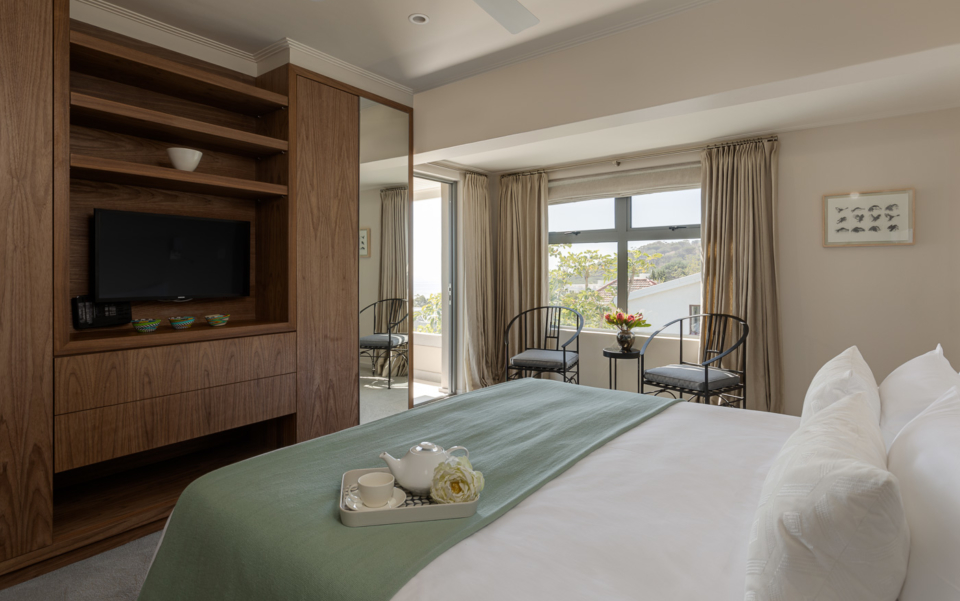 Luxury Cape Town Camps Bay Apartment Bedroom