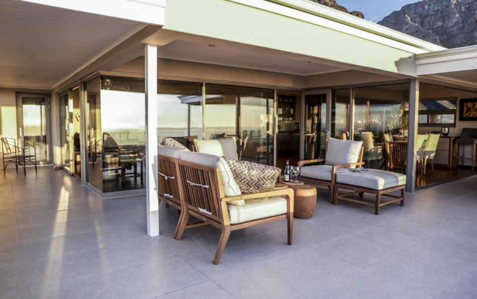 Luxury Cape Town Camps Bay Apartment Outdoor Lounge