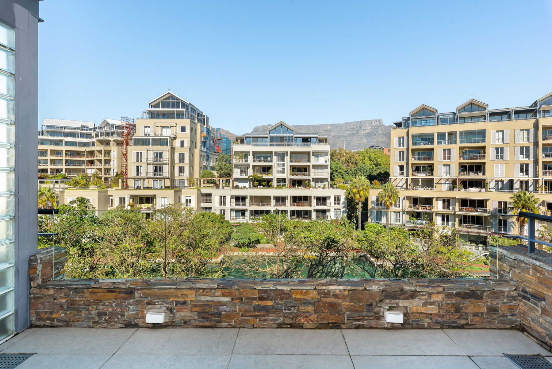 V&a Waterfront Accommodation 402 Parergon