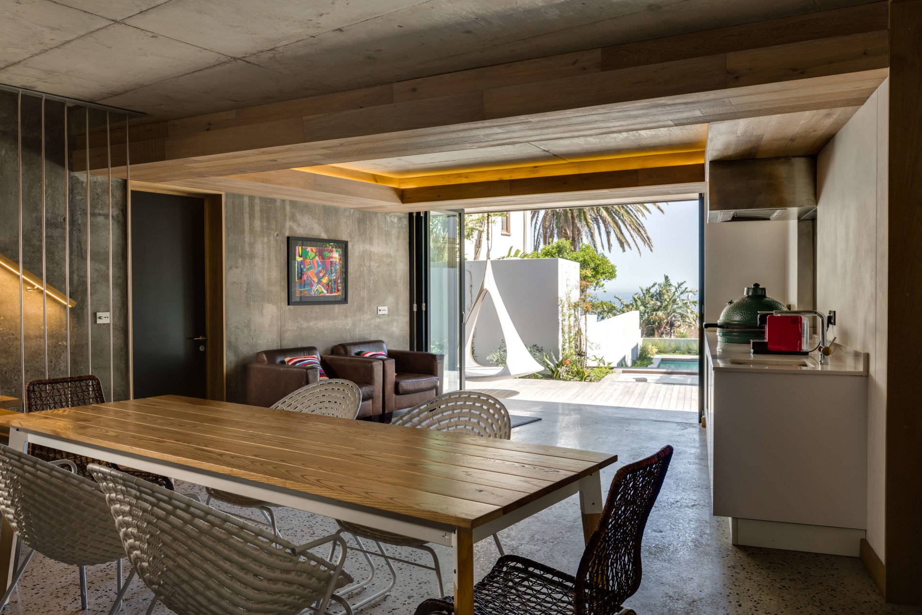 Seasky Villa Management 54 Victoria Hamish Niven Photography Lower Level Dining
