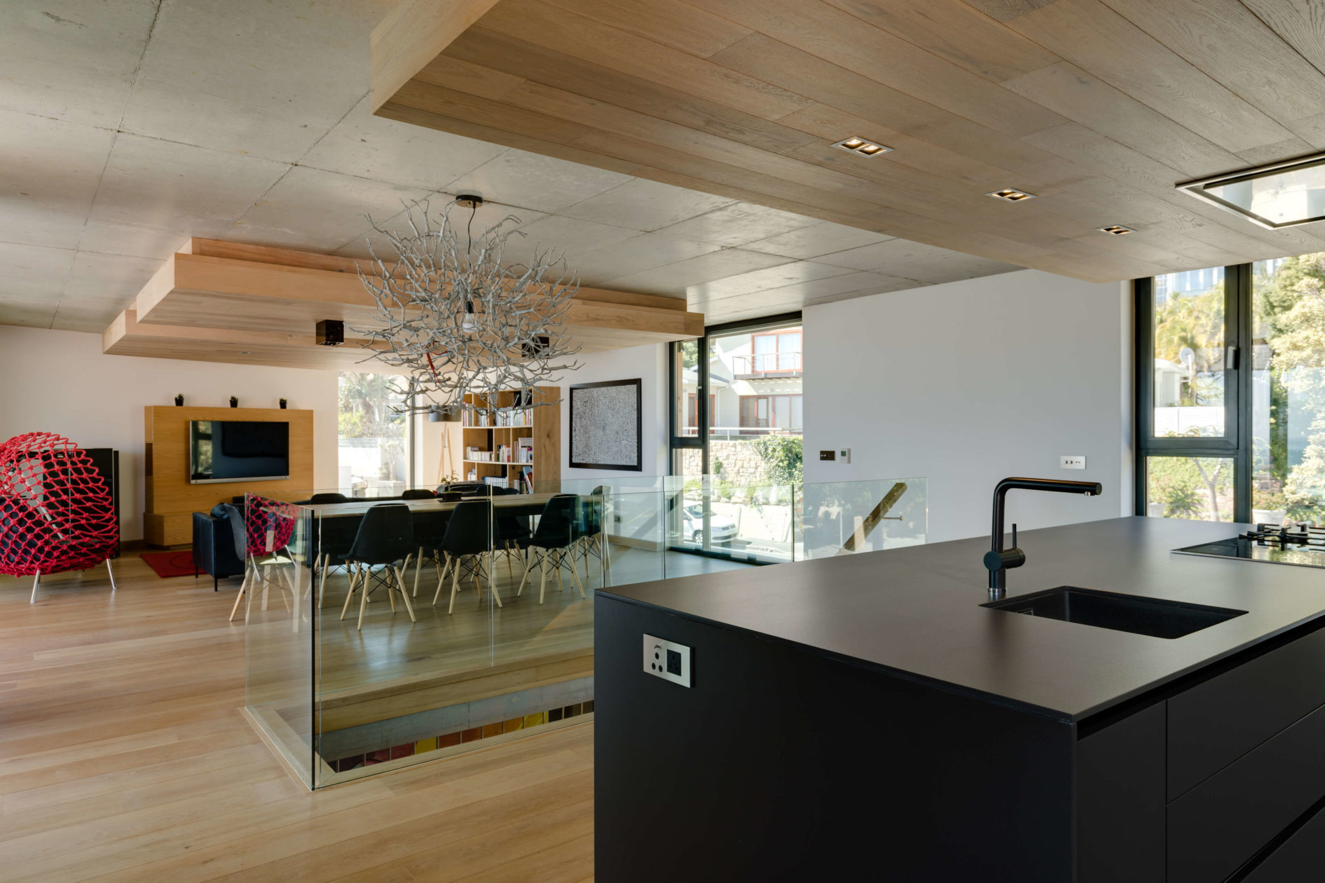 Seasky Villa Management 54 Victoria Hamish Niven Photography Upper Level Space