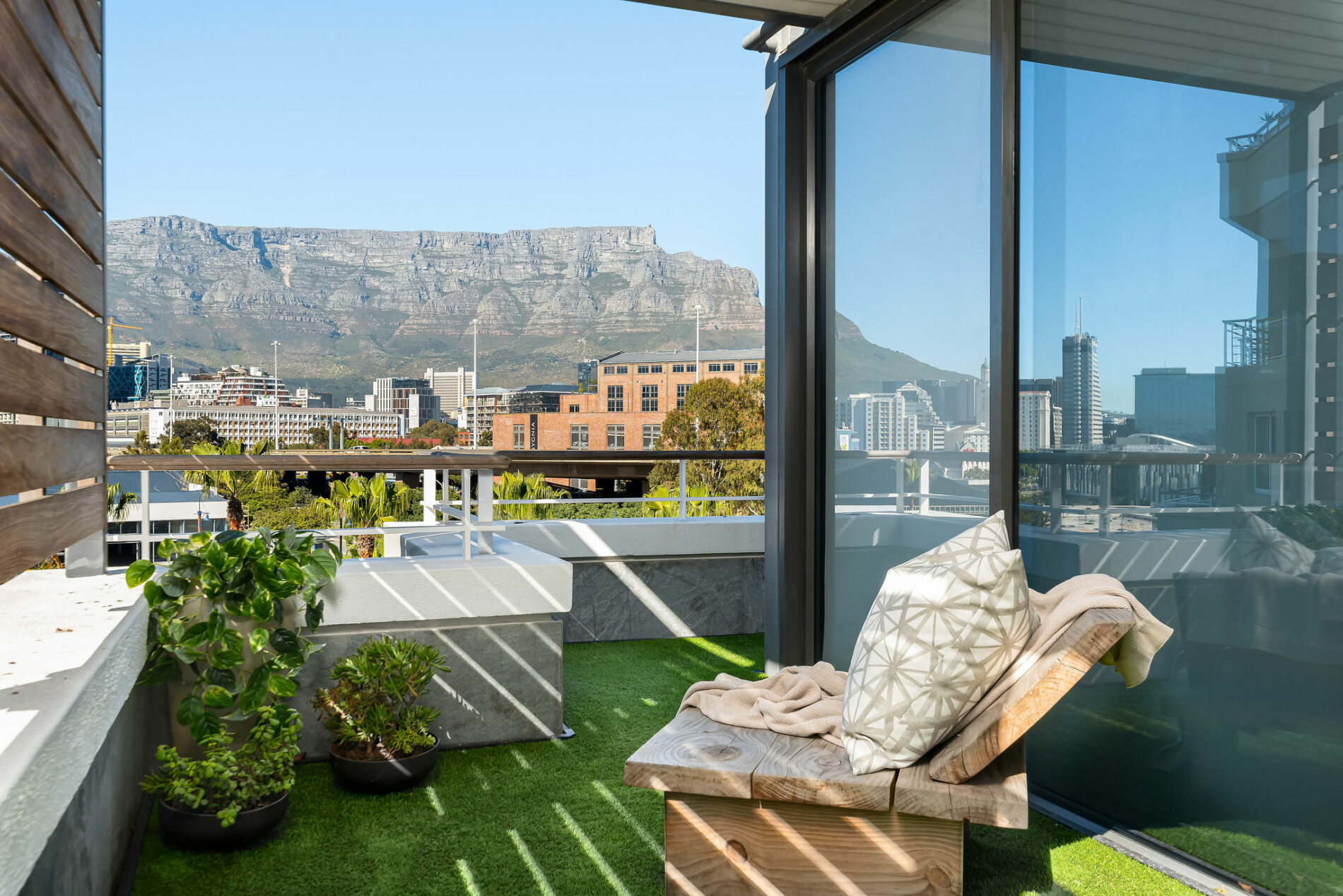 V&a Waterfront Accommodation 601 Dovenby