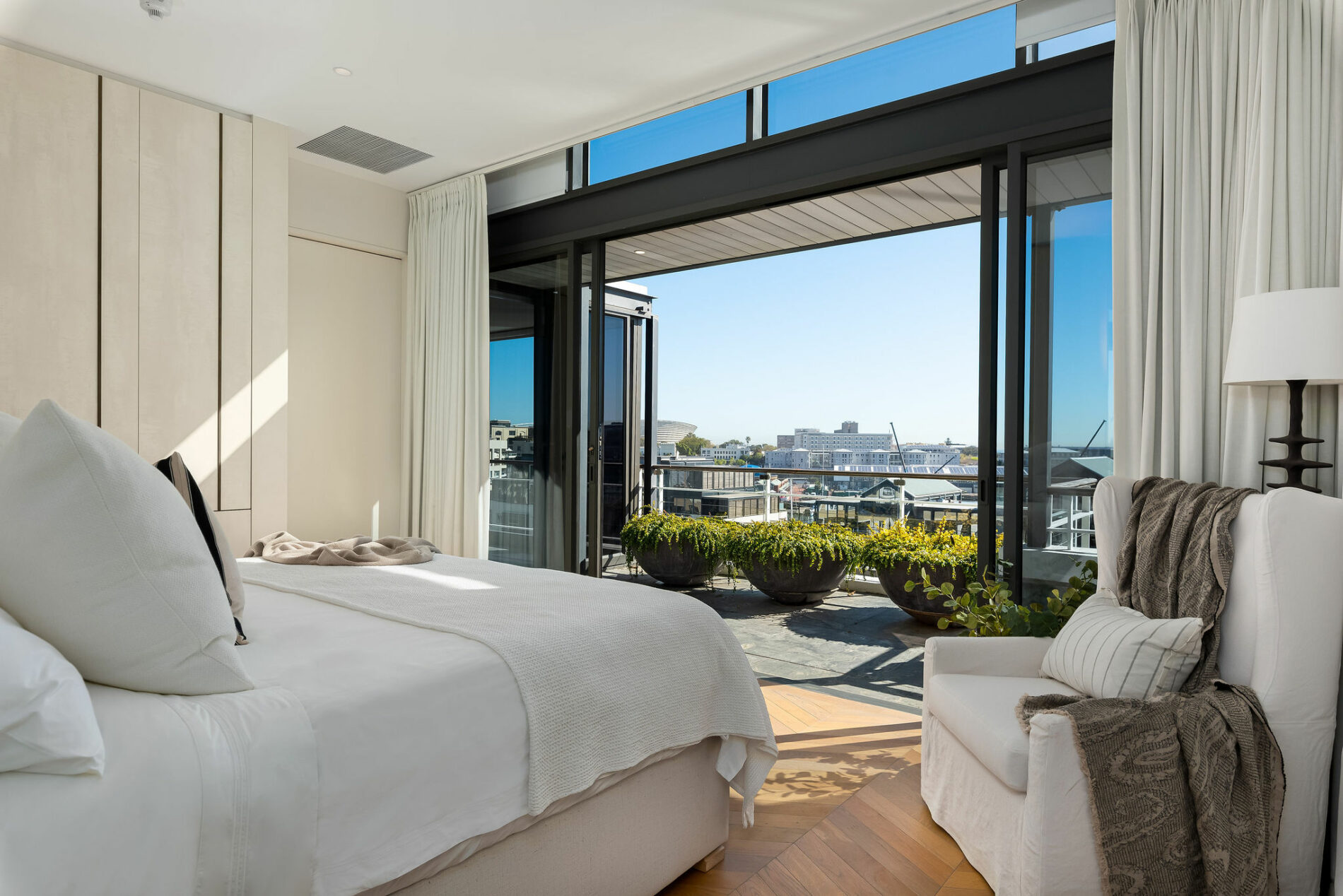 V&a Waterfront Accommodation 601 Dovenby